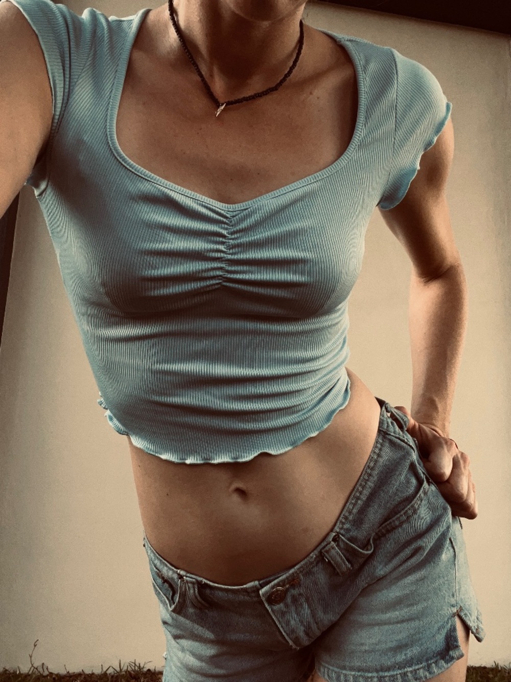 Crop top